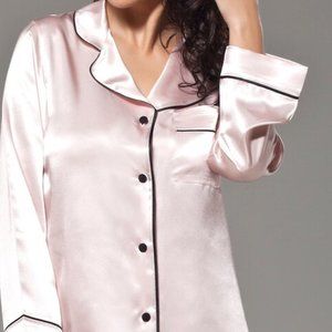 💕 Relax in this Classy,  Powder Satin Long Sleeve Pajama Set💕by BCCGMAXAZRIA